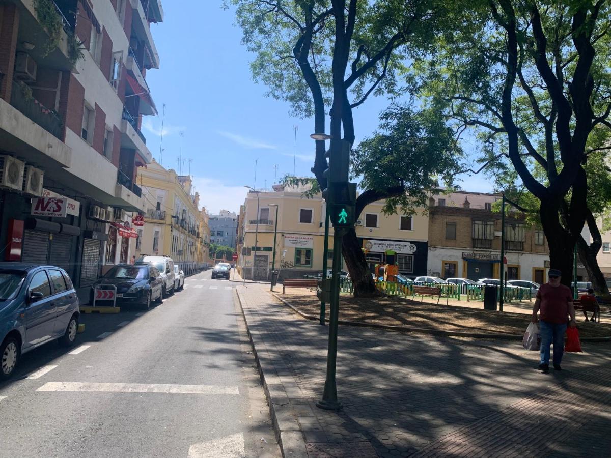 La Casita De La Puerta De Carmona Lägenhet Sevilla Exteriör bild